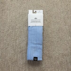 Alo Yoga Unisex Scrunch Socks Seashell Blue M NWT